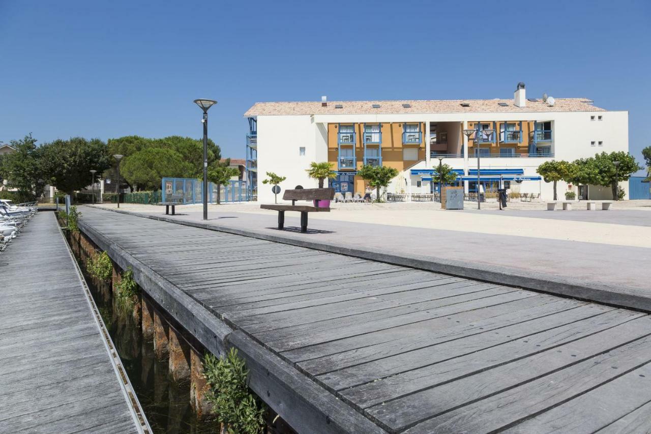 Résidence Odalys Du Port Hourtin Esterno foto